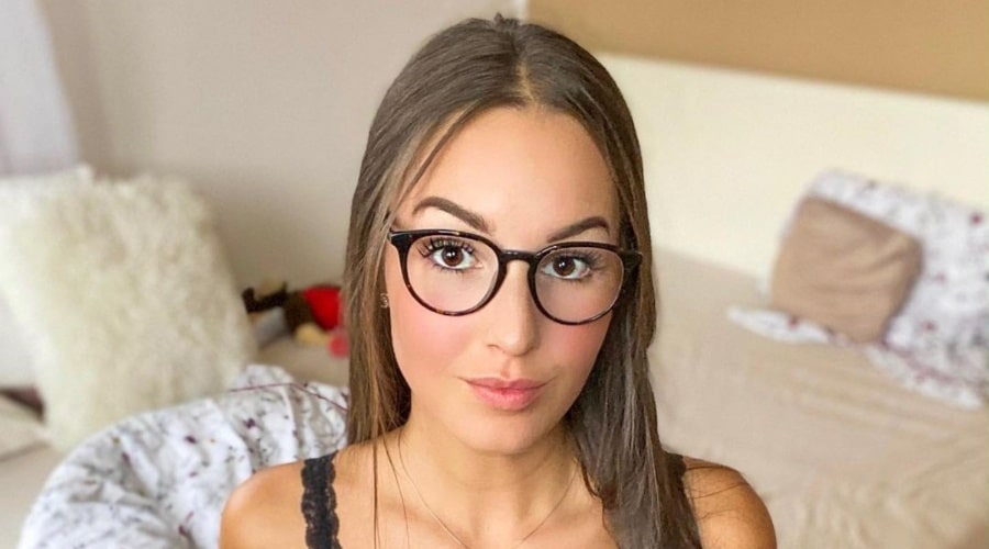 Lara Marie Conrads Onlyfans Age Height Net Worth Boyfriend