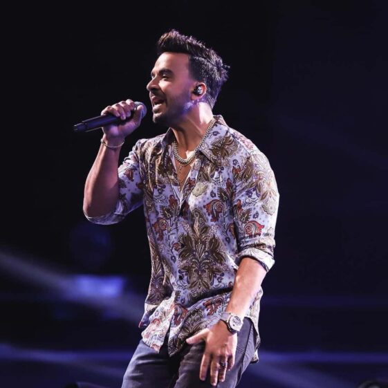 Luis Fonsi - Wiki, Bio, Facts, Age, Height, Wife, Ideal Type