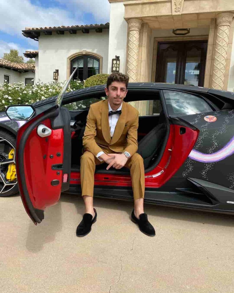 FaZe Rug Wiki, Bio, Facts, Age, Height, Girlfriend, Net Worth