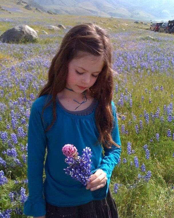 10 Transformations of Mackenzie Foy, A Daughter of Bella in Twilight