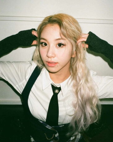 Chaeyoung (TWICE) - Bio, Profile, Facts, Age, Height, Boyfriend