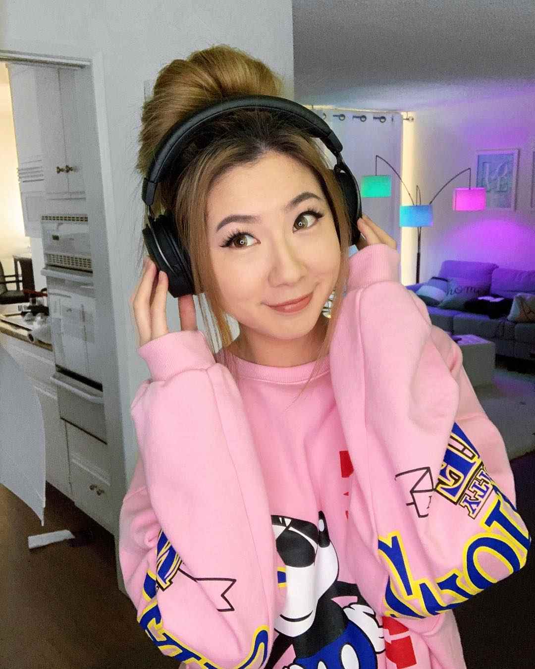 Fuslie - Bio, Profile, Facts, Age, Height, Boyfriend, Ideal Type