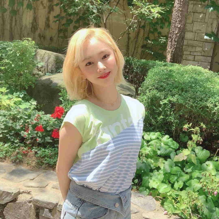 Mia (EVERGLOW) - Bio, Profile, Facts, Age, Height, Boyfriend, Ideal Type