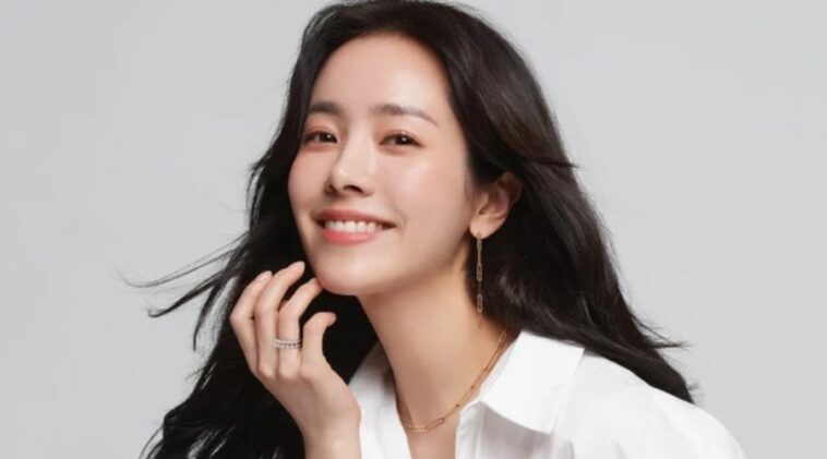 Han Ji Min - Bio, Profile, Facts, Age, Height, Boyfriend, Ideal Type